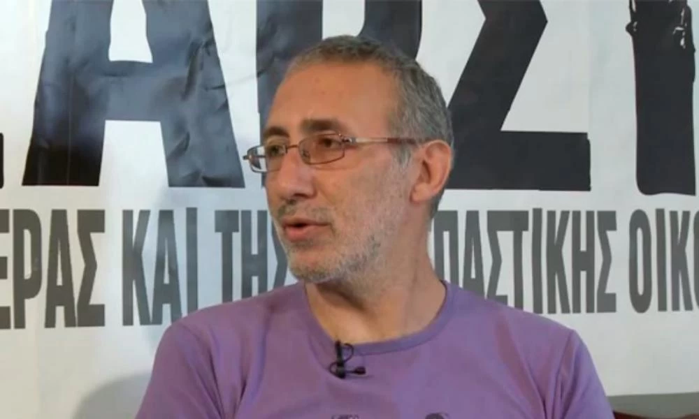 Ρε πάτε καλά; - ''Ανοίχτε σύνορα, μετανάστες περάστε''!